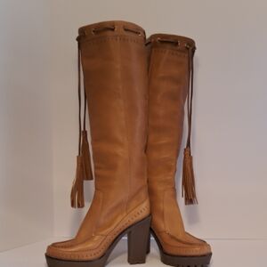 Yves Saint Laurent Brown Heeled Boots
